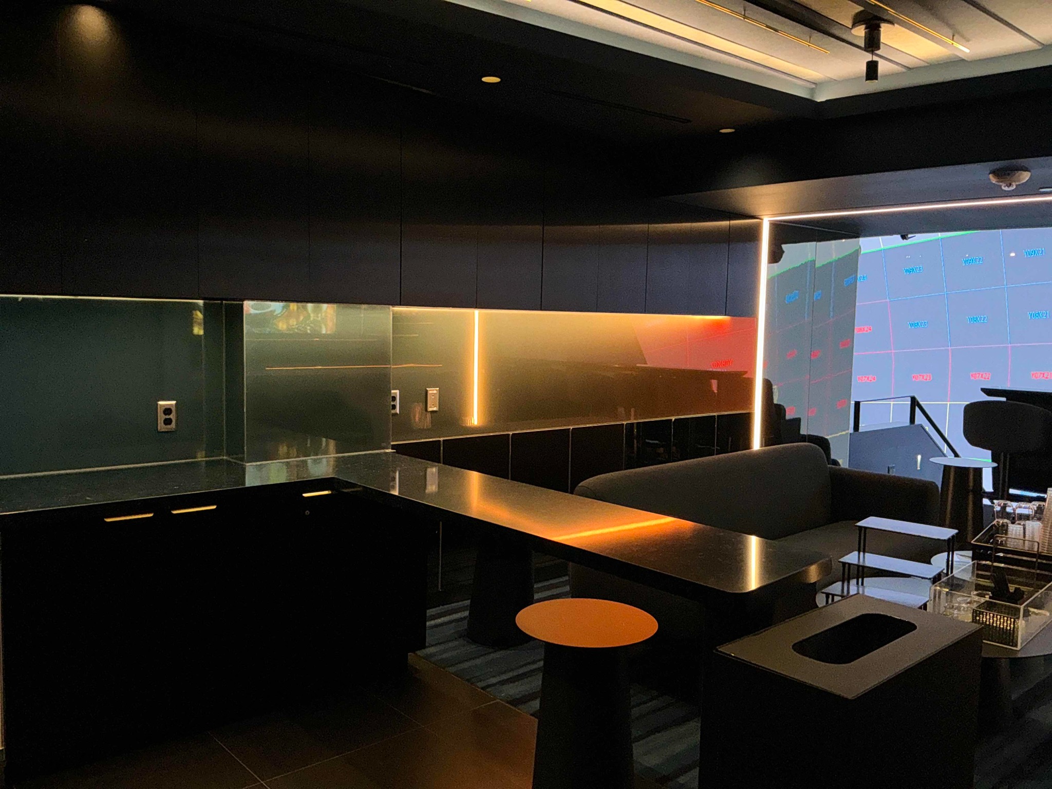 Sphere Glass Repair — Lounge glass wall — wide room angle